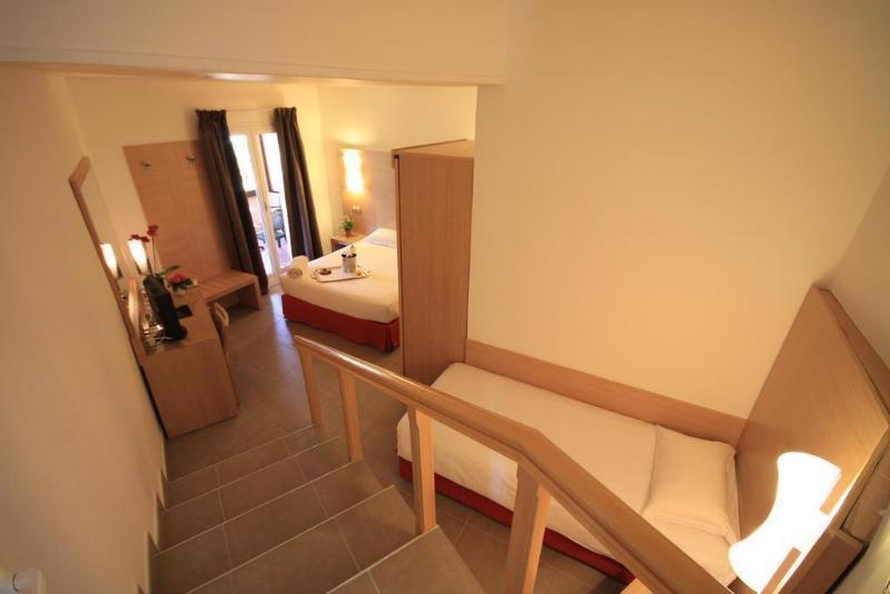 Hotel Eden Park Serriera  Zewnętrze zdjęcie