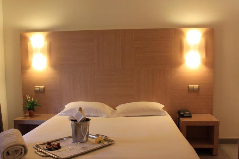 Hotel Eden Park Serriera  Zewnętrze zdjęcie