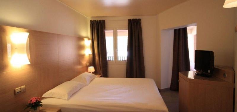 Hotel Eden Park Serriera  Zewnętrze zdjęcie